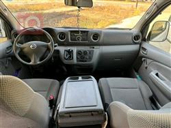 نيسان اورفان